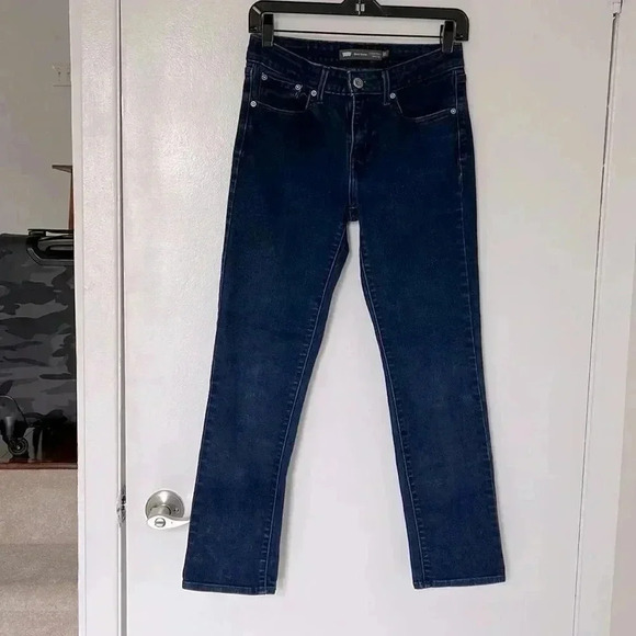 Levi’s Denim Jeans - Picture 7 of 8